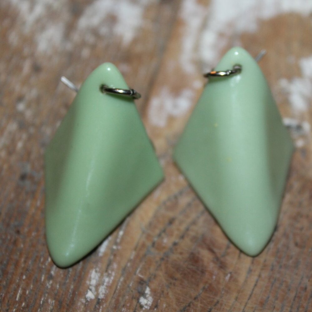 Vintage 1980s Green Slag or Slump Glass Earrings